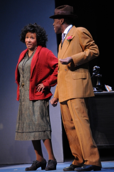 Photo Flash: Wanda Sykes as 'Hannigan' in Media Theatre's ANNIE! Image