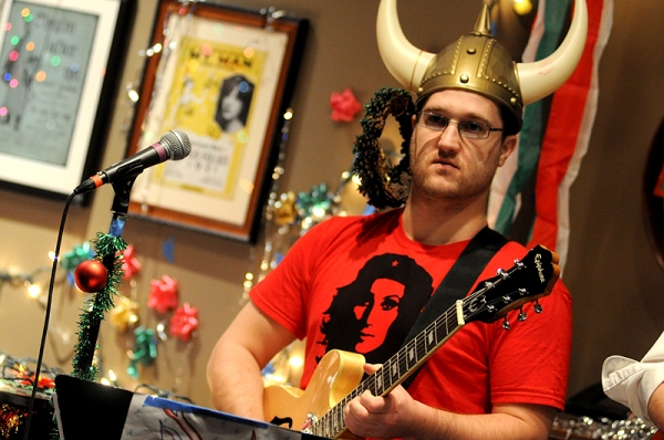 Photo Coverage: Joe Iconis Celebrates Christmas in Concert Image