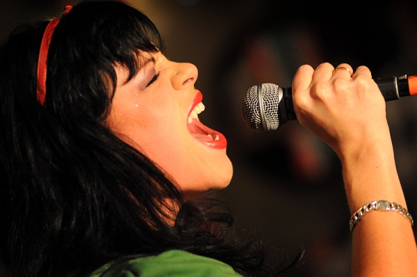 Photo Coverage: Joe Iconis Celebrates Christmas in Concert Image