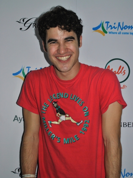 Photo Coverage: GLEE's Darren Criss Performs Live for Fans in Manila Image