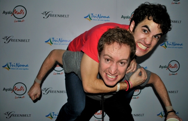 Photo Coverage: GLEE's Darren Criss Performs Live for Fans in Manila Image