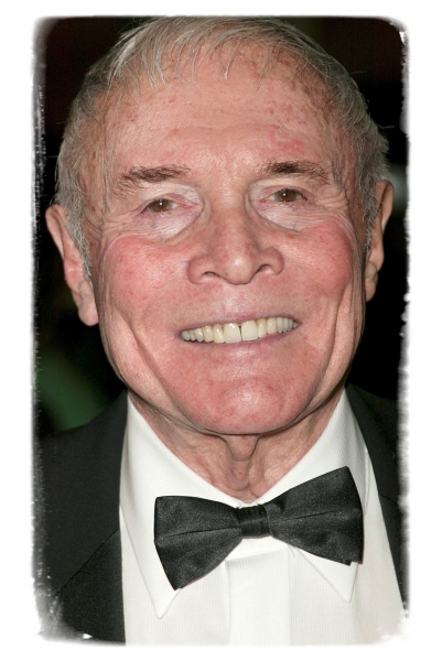 Photo Coverage Memorial: A Final Farewell to Those We Lost in 2010... Image
