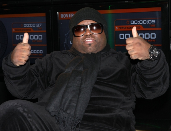 Photo Coverage: Cee Lo Green Visits The Duracell Mobile Smart Power Lab Image