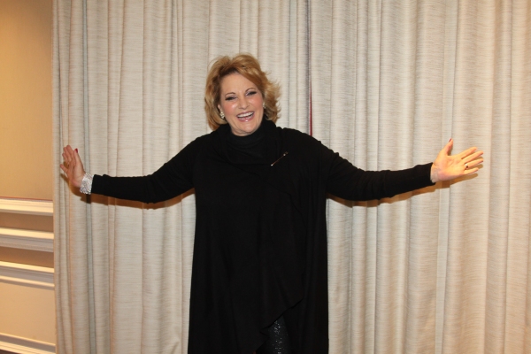 Photo Flash: Lorna Luft Opens at Feinsteins Image