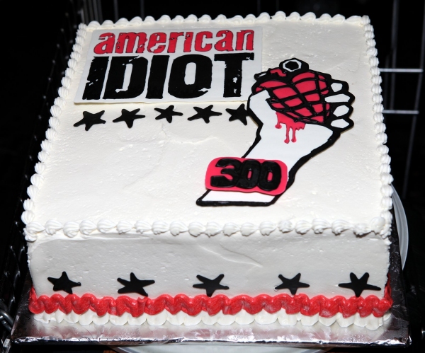 Photo Coverage: AMERICAN IDIOT Celebrates 300 Shows! Image