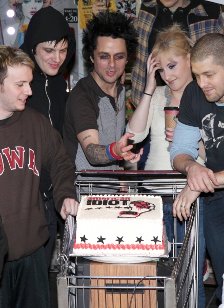 Billy Joe Armstrong (Green Day) with the Ensemble Cast  Photo