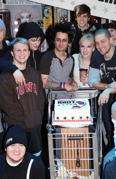 Billy Joe Armstrong (Green Day) with the Ensemble Cast  Photo