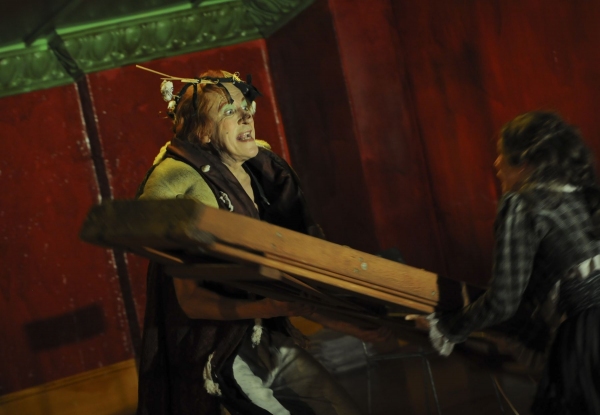 Photo Flash: Geoffrey Rush in BAM's DIARY OF A MADMAN Image