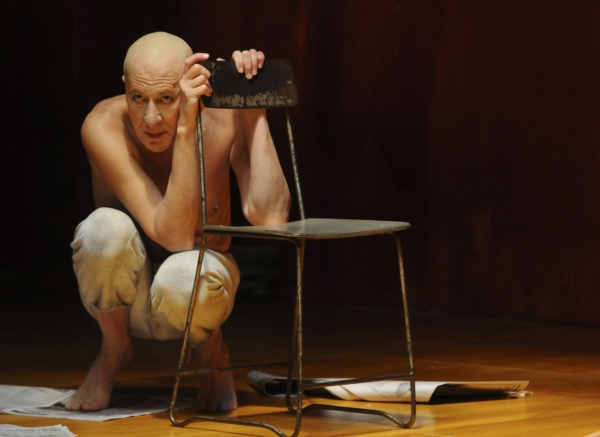 Photo Flash: Geoffrey Rush in BAM's DIARY OF A MADMAN Image