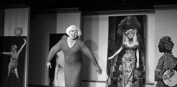 Photo Coverage: Richard Skipper as 'Carol Channing' in Performance Image