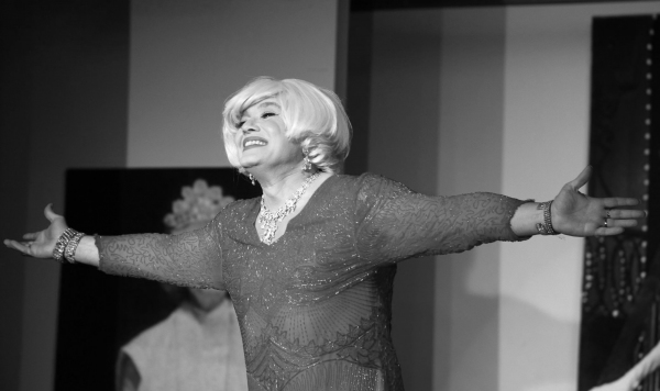 Photo Coverage: Richard Skipper as 'Carol Channing' in Performance Image