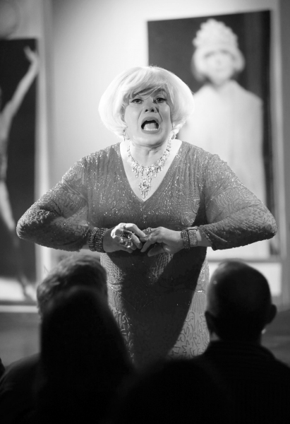 Photo Coverage: Richard Skipper as 'Carol Channing' in Performance Image