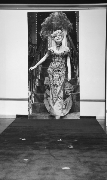 Photo Coverage: Richard Skipper as 'Carol Channing' in Performance Image