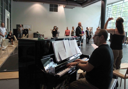 Photo Flash: In Rehearsal with DOCTOR ZHIVAGO in Sydney Image