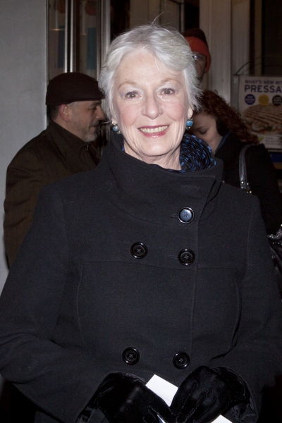 Photo Coverage: THE IMPORTANCE OF BEING EARNEST Opens on Broadway Image
