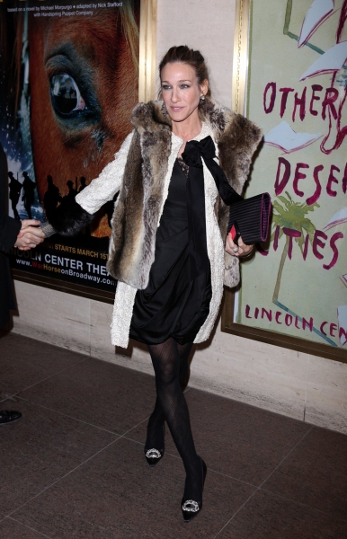 Photo Coverage: OTHER DESERT CITIES Arrivals Image