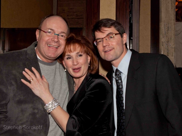 Photo Coverage: Raissa Katona Bennett Opens at FEINSTEINS Image
