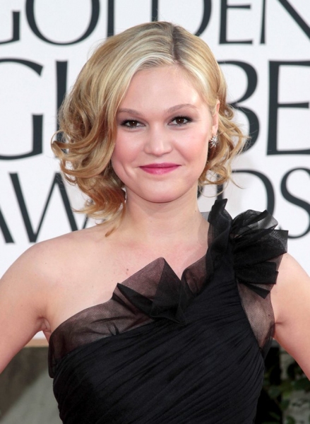 Julia Stiles pictured at the 68th Annual Golden Globe Awards held at The Beverly Hilt Photo