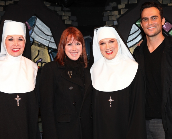 Molly Ringwald & Cheyenne Jackson visit Julie Halston, Charles Busch & the cast of 'T Photo