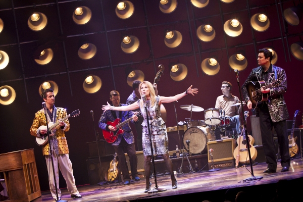 Kathie Lee Gifford and the cast of Million Dollar Quartet Photo