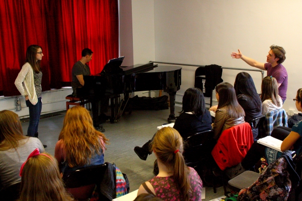 Photo Flash: Jonathan Groff at Broadway Artists Alliance Image