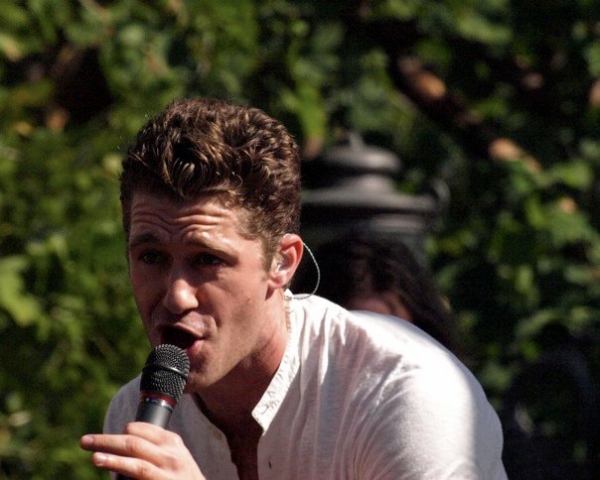 Photo Coverage: Matthew Morrison in Concert at the Grove Image