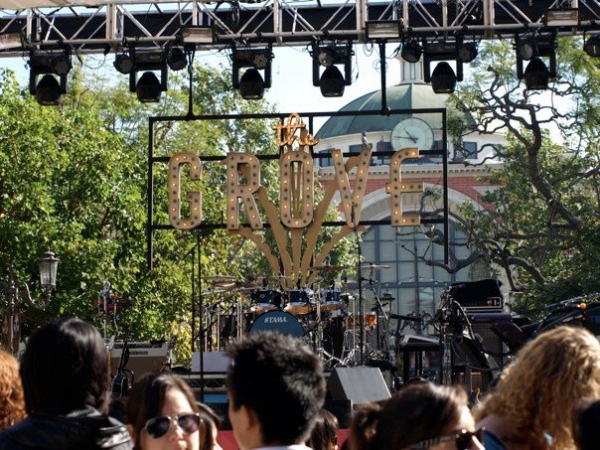 Photo Coverage: Matthew Morrison in Concert at the Grove Image