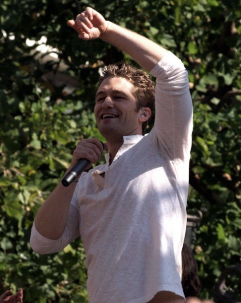 Photo Coverage: Matthew Morrison in Concert at the Grove Image