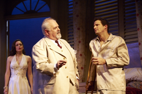 Photo Flash: CAT ON A HOT TIN ROOF at Vienna's English Theatre Image