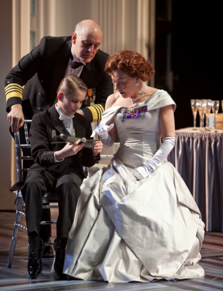 Photo Flash: Guthrie's THE WINTER'S TALE Image