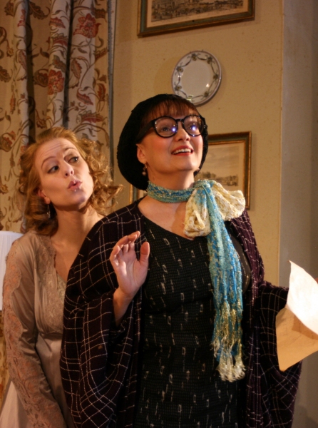 Photo Flash: BLITHE SPIRIT Plays the First Folio Theatre Image