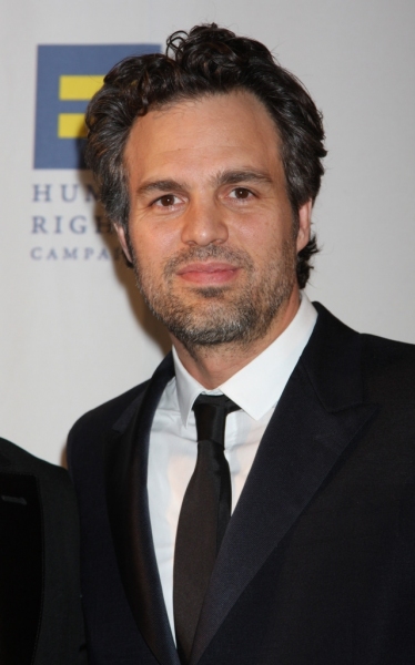 Photo Coverage: PRISCILLA, Ruffalo et al. Honor Moore at NY Human Rights Gala Image