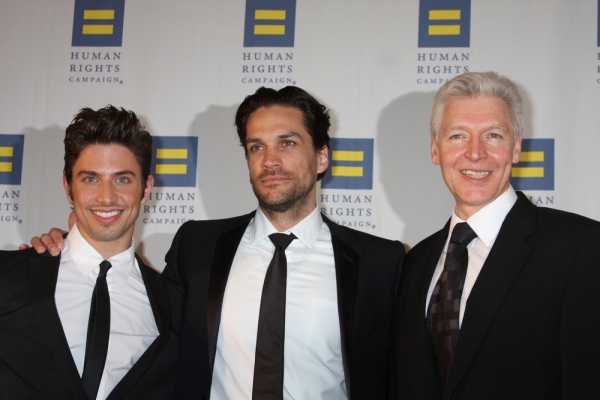 Photo Coverage: PRISCILLA, Ruffalo et al. Honor Moore at NY Human Rights Gala Image