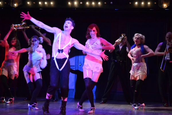 Photo Flash: Engeman Thetare's CABARET Image
