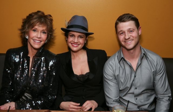 Jane Fonda, actress Carla Gugino and actor Ben McKenzie  Photo