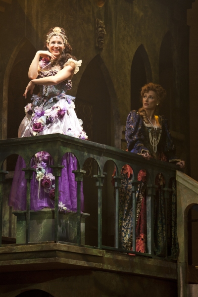 Photo Flash: DANGEROUS BEAUTY Opens at the Pasadena Playhouse Image