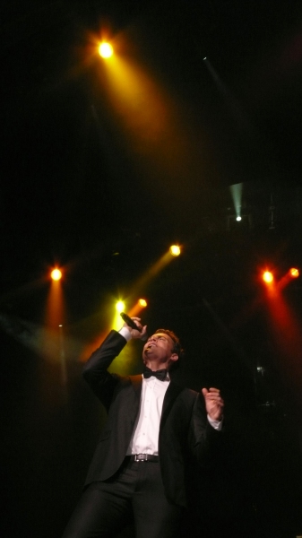 Photo Coverage Exclusive: Cheyenne Jackson on Atlantis -  Allure Of The Seas Image