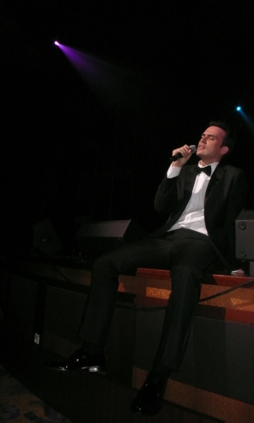 Photo Coverage Exclusive: Cheyenne Jackson on Atlantis -  Allure Of The Seas Image