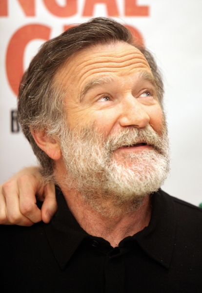Photo Coverage: Robin Williams & BENGAL TIGER AT THE BAGHDAD ZOO Meet the Press! Image