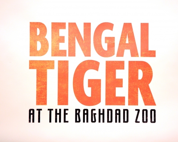 Photo Coverage: Robin Williams & BENGAL TIGER AT THE BAGHDAD ZOO Meet the Press! Image