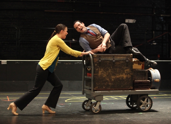 Sutton Foster & Colin Donnell attending the Rehearsal Performance for the Roundabout  Photo