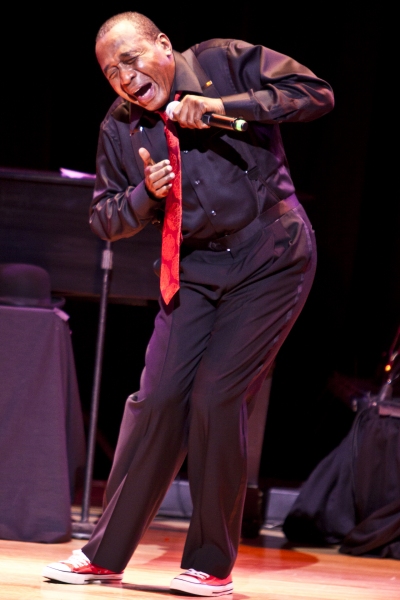 Photo Coverage: Ben Vereen Plays Town Hall & Celebrates Portrait Unveiling at Tony di Napoli's Image