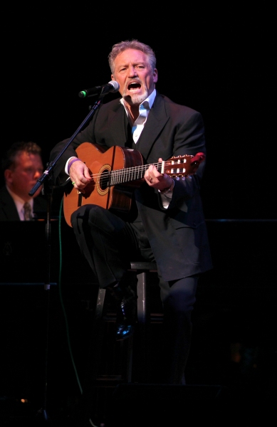 Larry Gatlin performing at The Best of Jim Caruso's Cast Party, a Benefit for BC/EFA  Photo