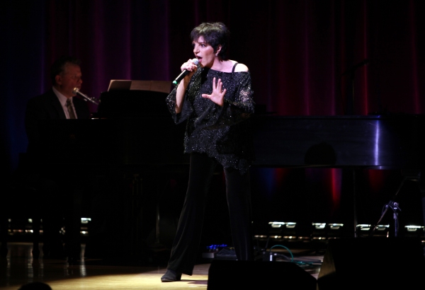 Billy Stritch & Liza Minnelli performing at The Best of Jim Caruso's Cast Party, a Be Photo