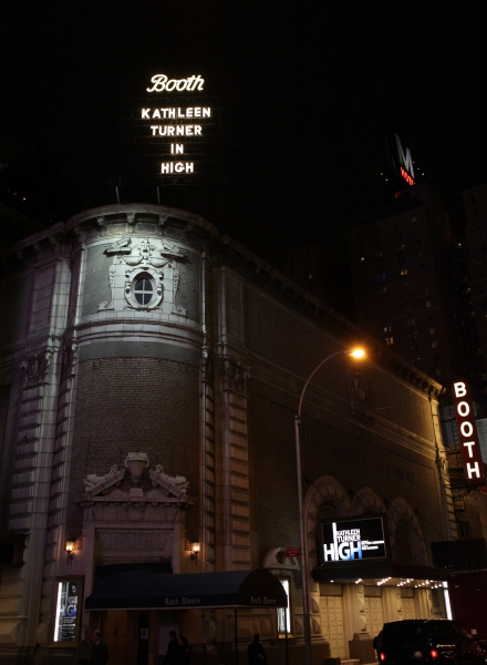 Photo Coverage: UP ON THE MARQUEE: HIGH Starring Kathleen Turner Image
