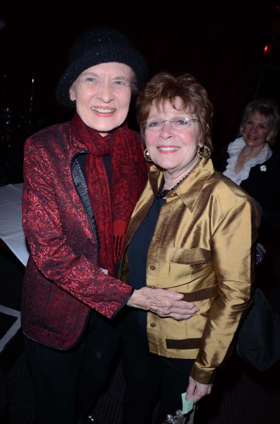 Photo Flash: Linda Lavin Plays Birdland 