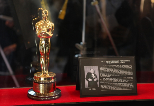 Photo Coverage: Meet The Oscars in NY with Whoopi - Ribbon Cutting Ceremony Image