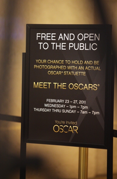 Photo Coverage: Meet The Oscars in NY with Whoopi - Ribbon Cutting Ceremony Image
