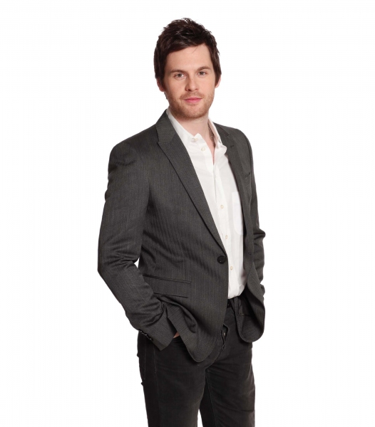 Tom Riley Photo