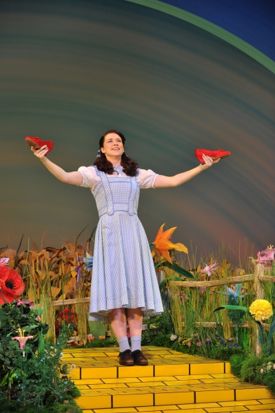 Photo Flash: First Look at THE WIZARD OF OZ in London! 